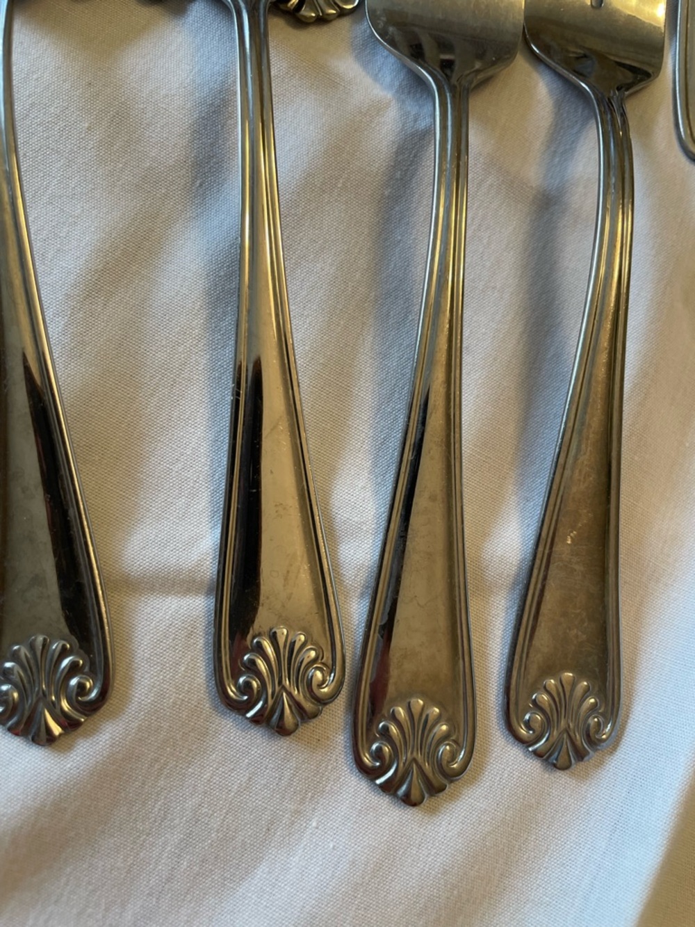 Cambridge Stainless SHELL Pattern Flatware Set/Pieces - Picture 5 of 16